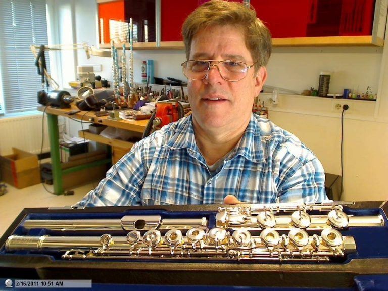 yizhar restores flutes